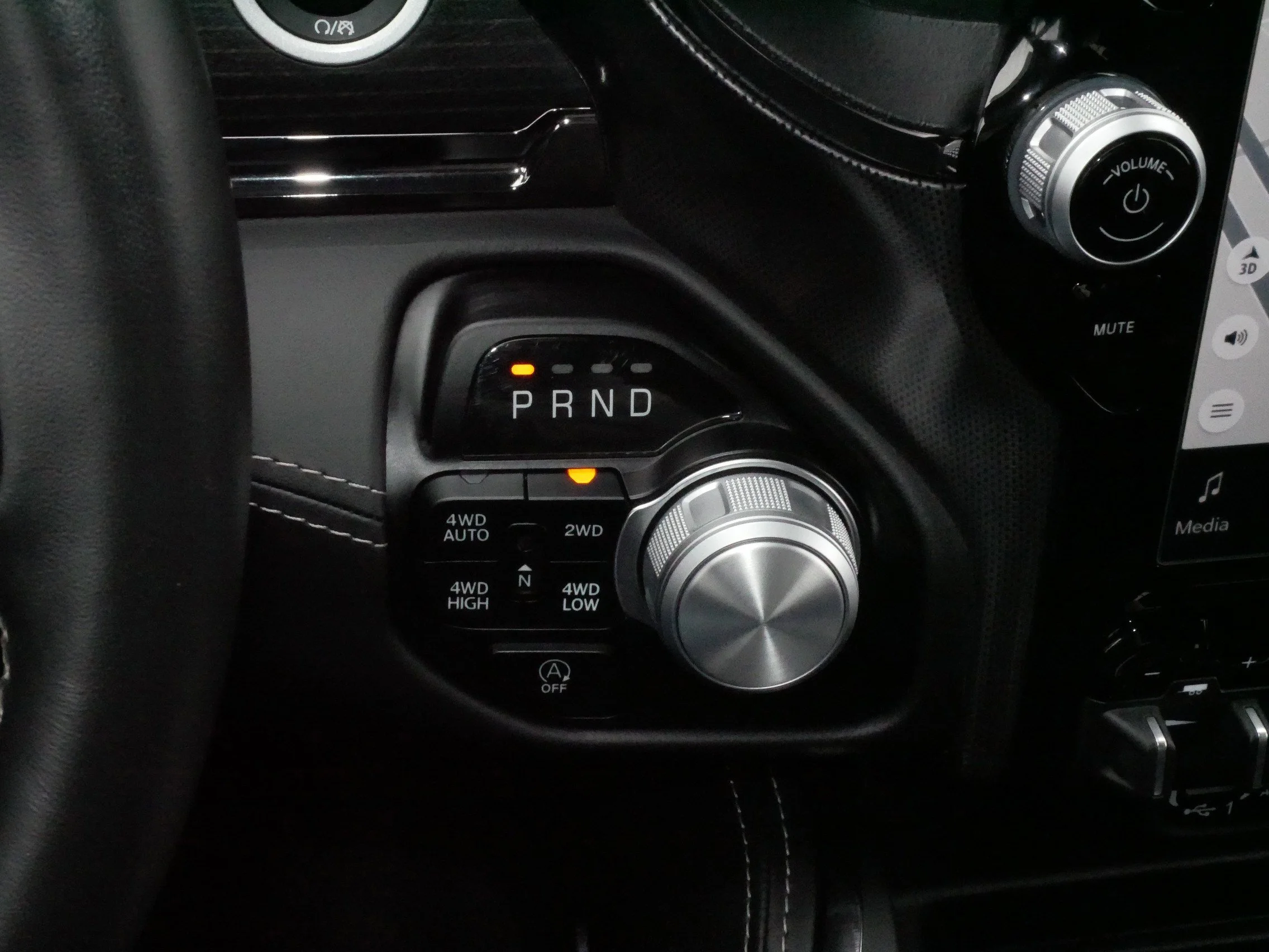 2024 RAM Ram 1500 Pickup Limited - Photo 24