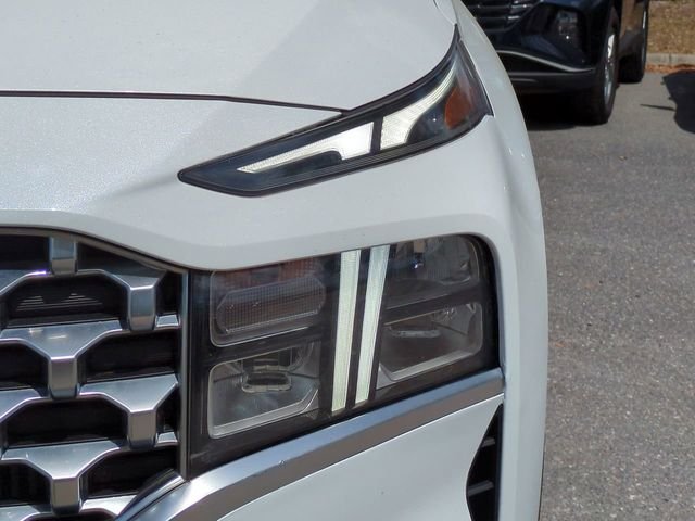 Used 2022 Gray Hyundai SEL Convenience image 10