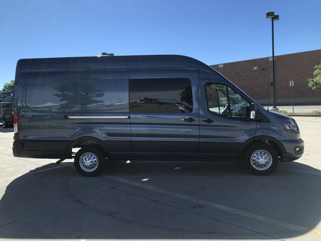 New 2027 Blue Metallic Ford  image 6