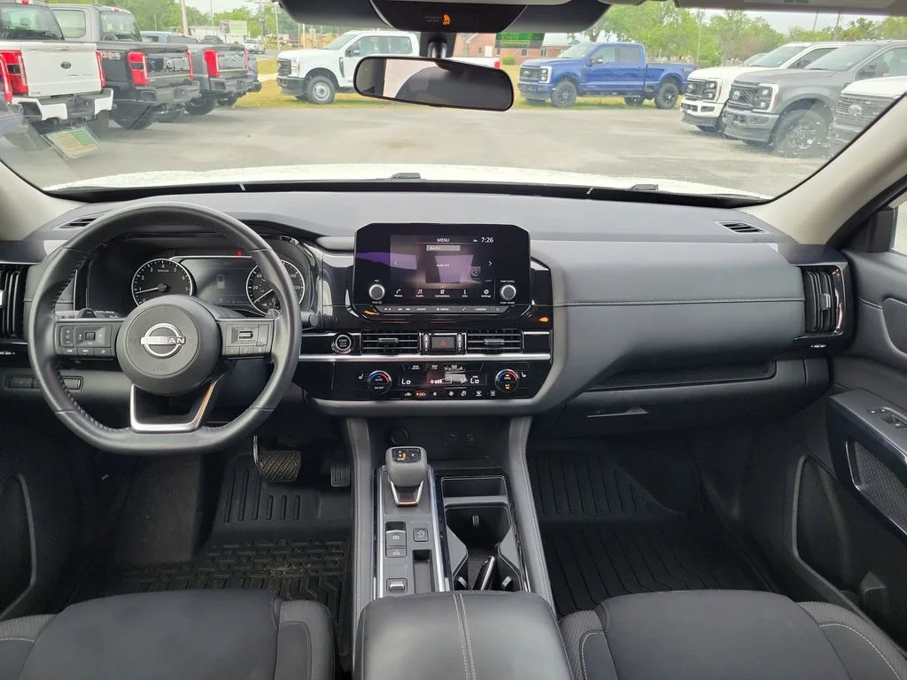 Used 2024 Pearl White Tri-Coat Nissan SV image 28