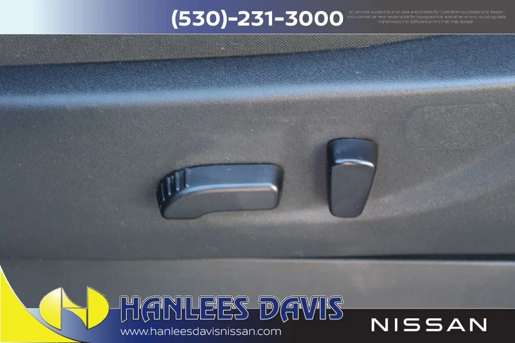Used 2024 Gray Nissan PRO-X image 13