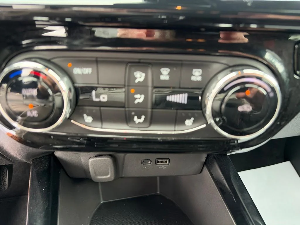 Certified Used 2025 Gray Chevrolet 2RS image 34