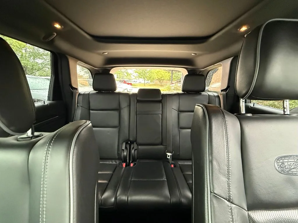 Used 2019 White Jeep Overland image 24