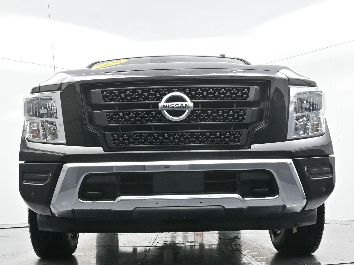 Used 2020 Super Black Nissan SV image 47