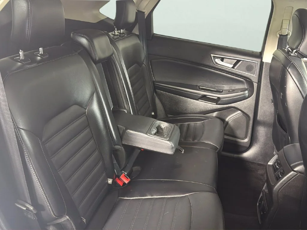 Used 2017 White Ford SEL image 31