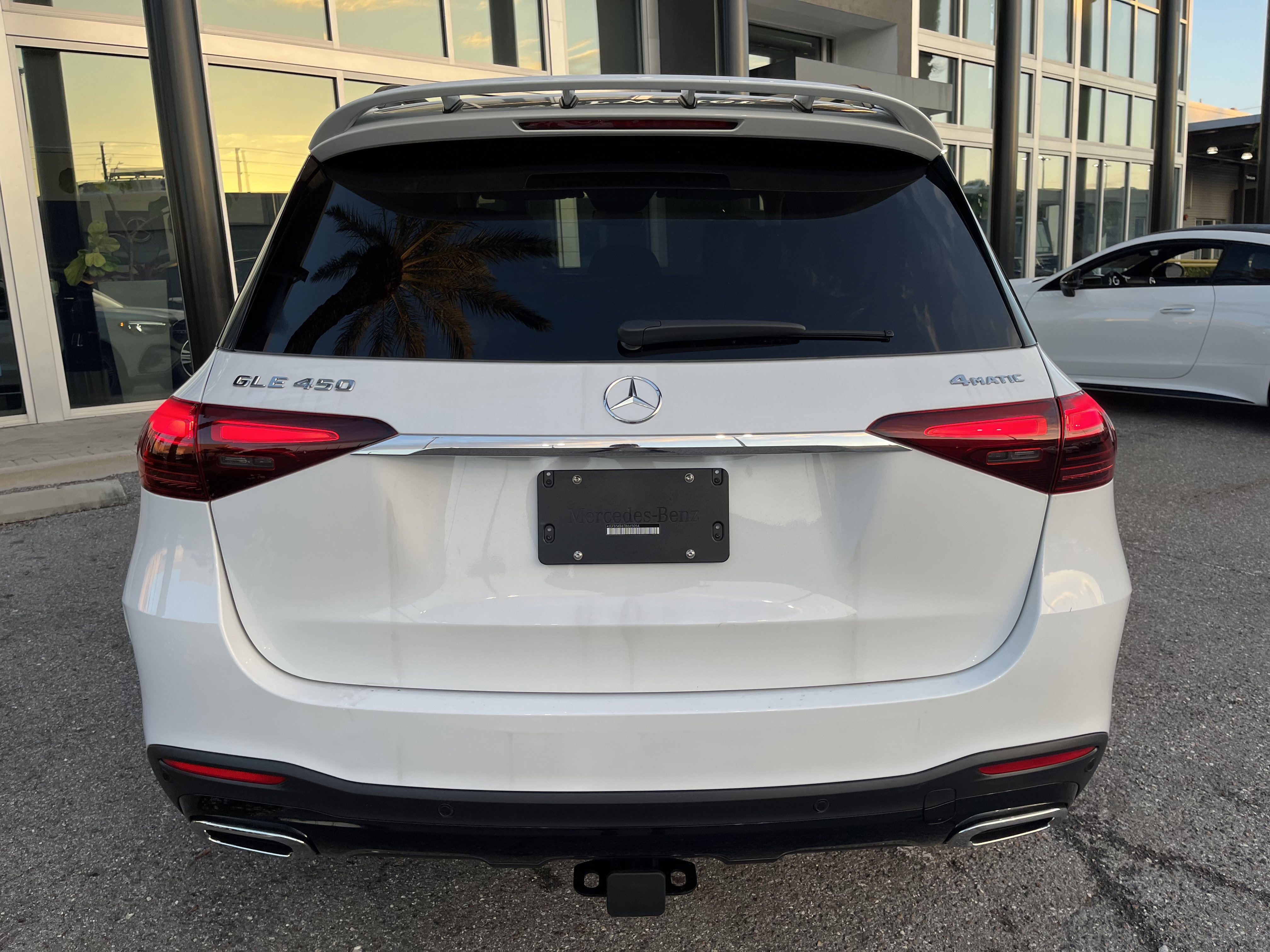 New 2026 MOONLIGHT WHITE Mercedes-Benz GLE 450 image 5
