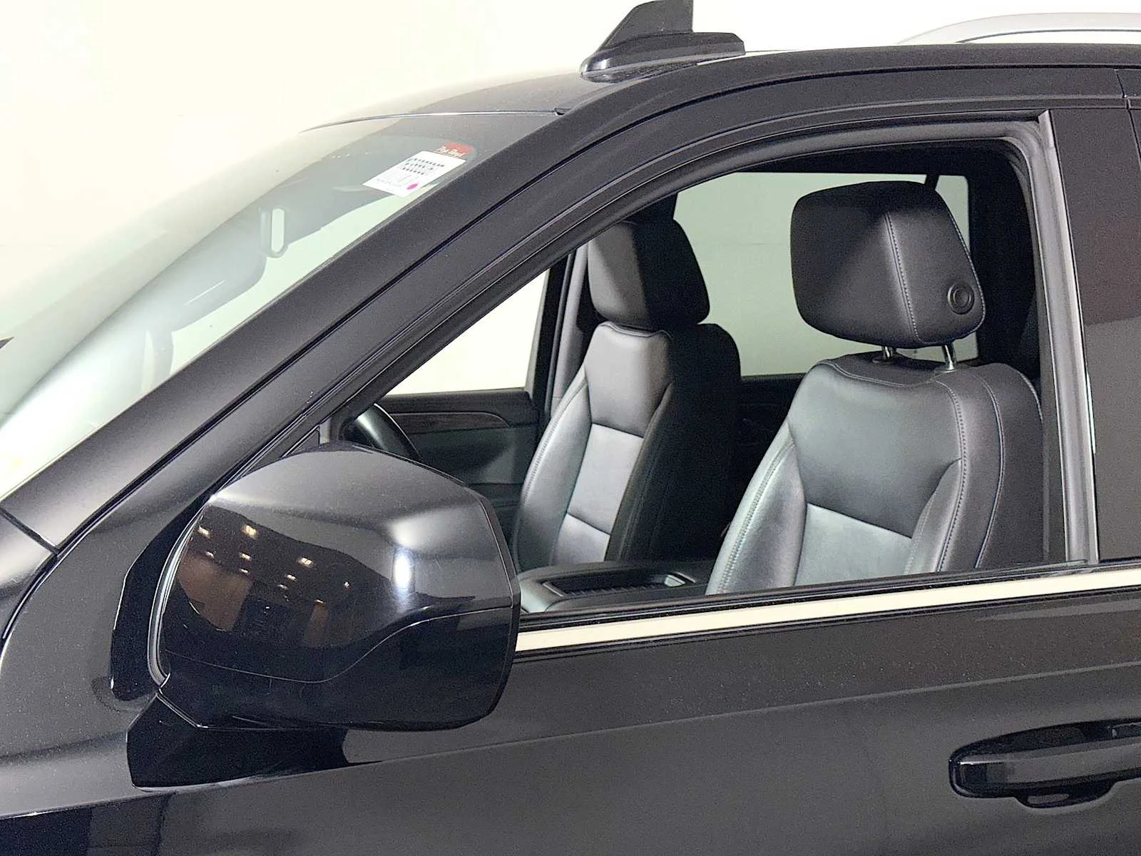 Used 2021 Black Chevrolet LT image 29
