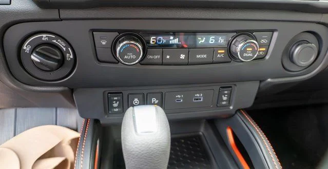 New 2026 Black Nissan PRO-4X image 18