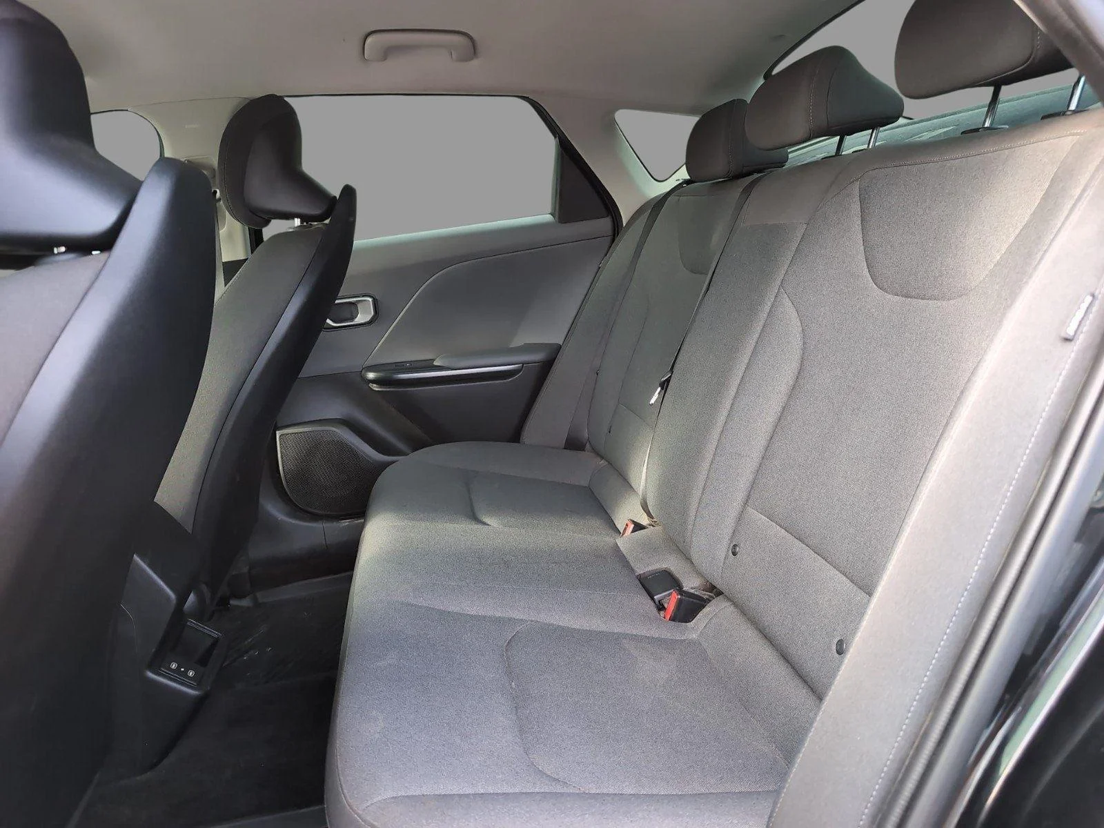Used 2025 Aurora Black Pearl Kia LXS image 36