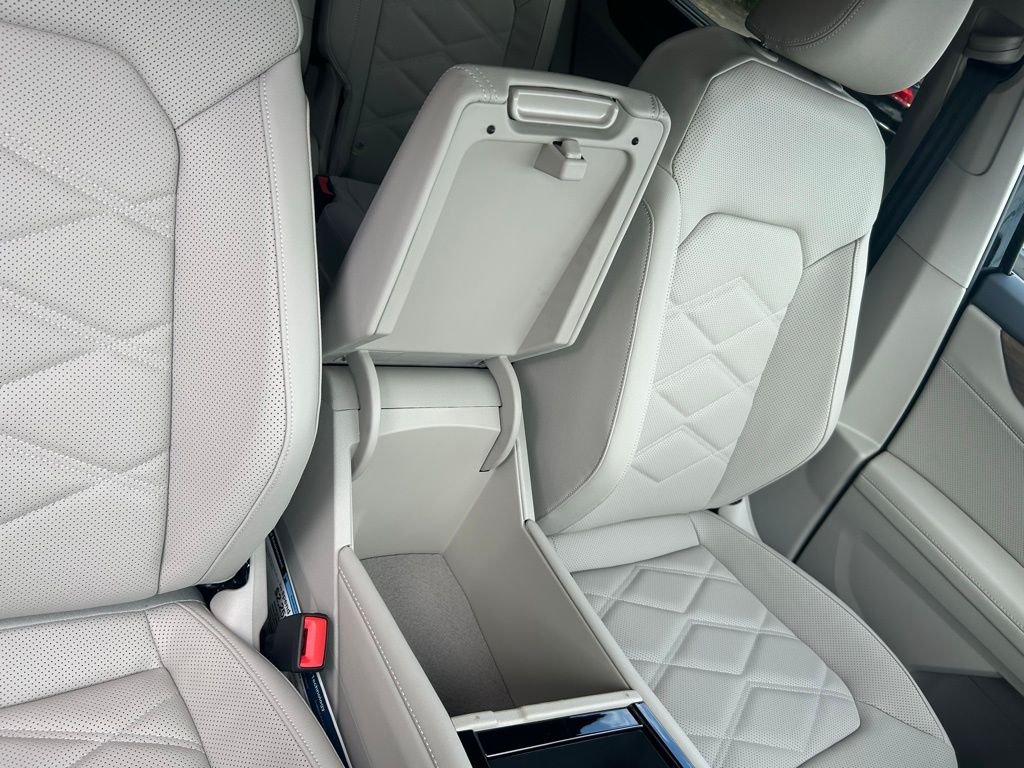 2026 Volkswagen Atlas SE w/Tech - Photo 34