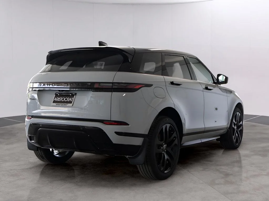 Certified Used 2026 Arroios Gray Metallic Land Rover Dynamic image 13