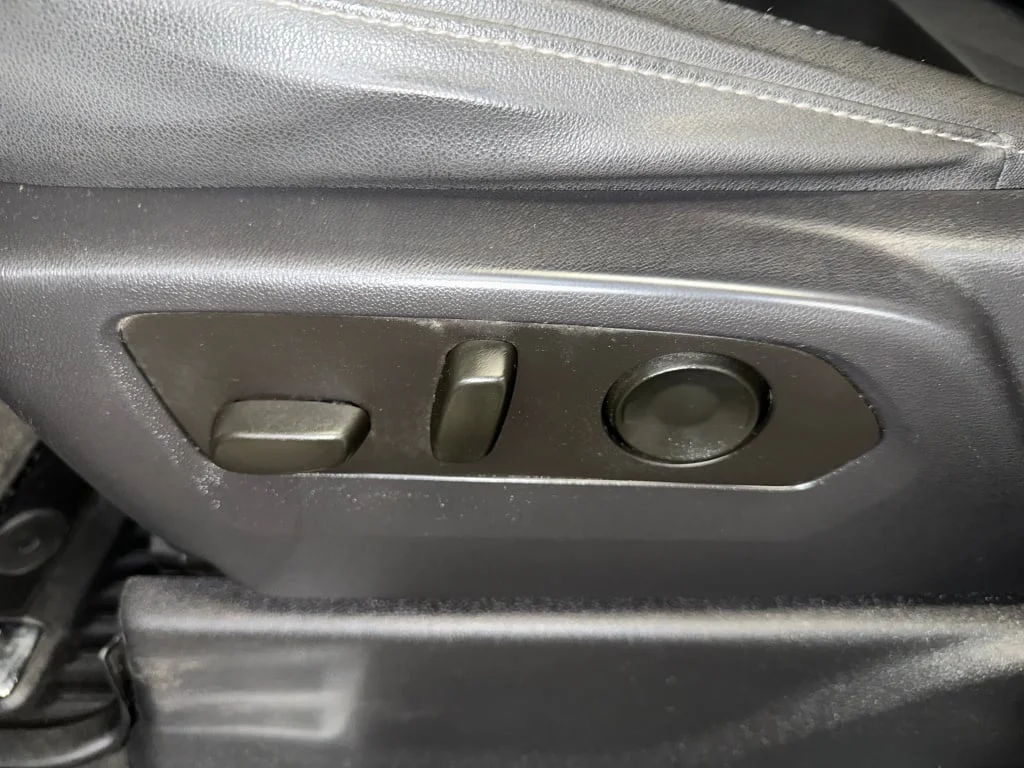 2023 Chevrolet Silverado 1500 RST - Photo 6