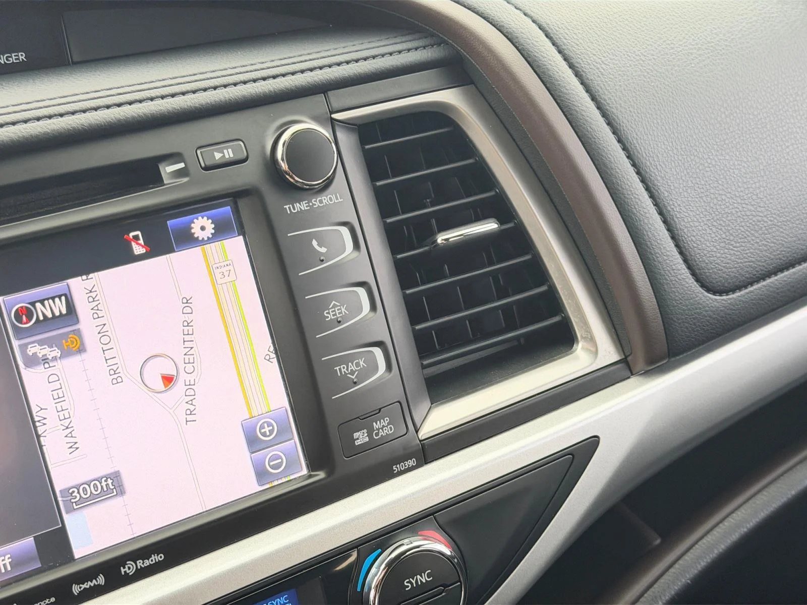 Used 2019 Celestial Silver Metallic Toyota XLE image 50