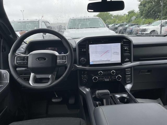 New 2026 Oxford White Ford XLT image 5