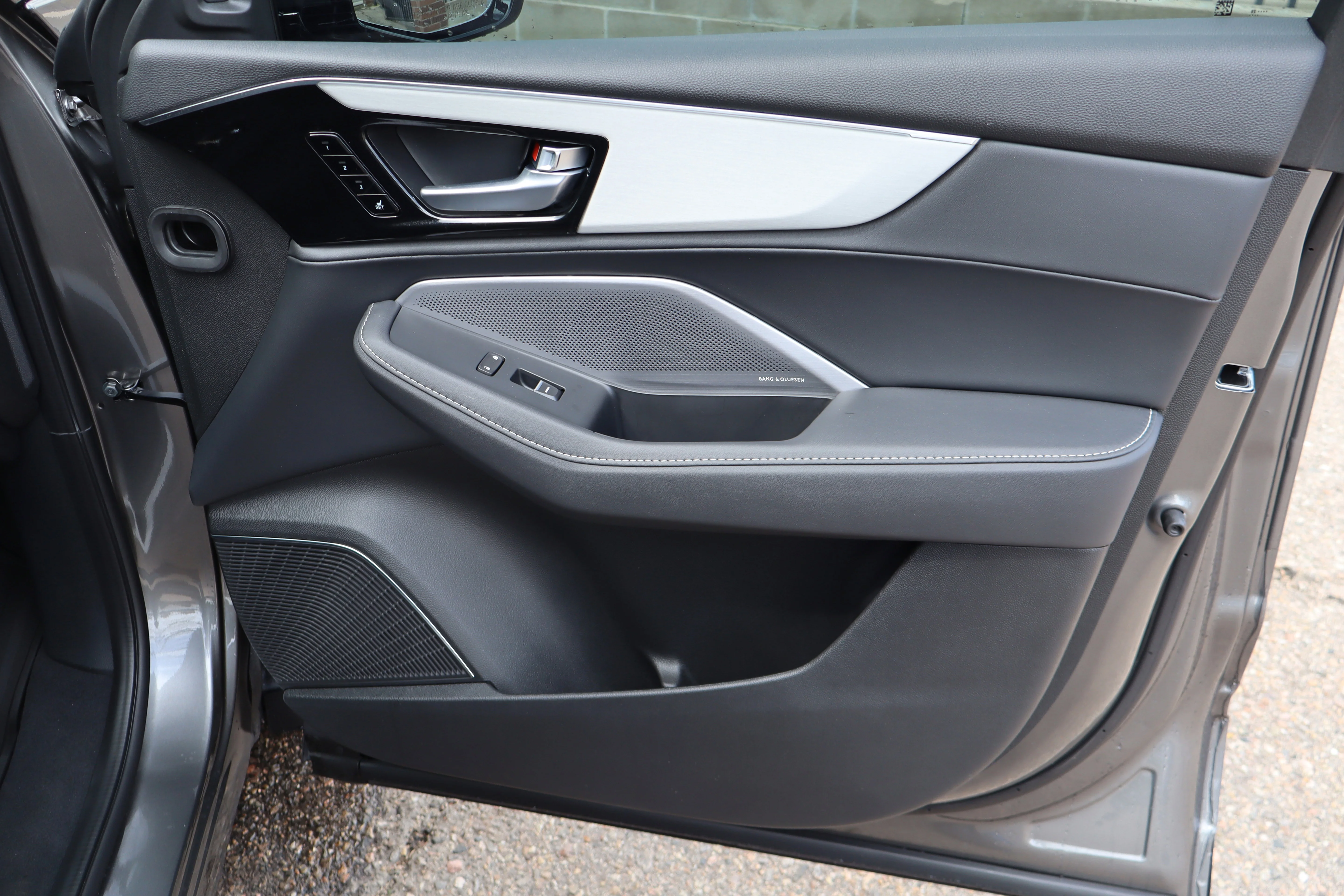 New 2026 Liquid Carbon Metallic Acura w/Technology Package image 35