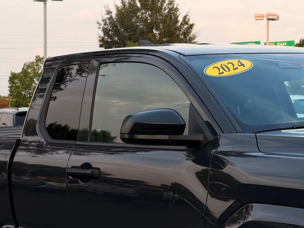 Used 2024  Toyota SR image 7