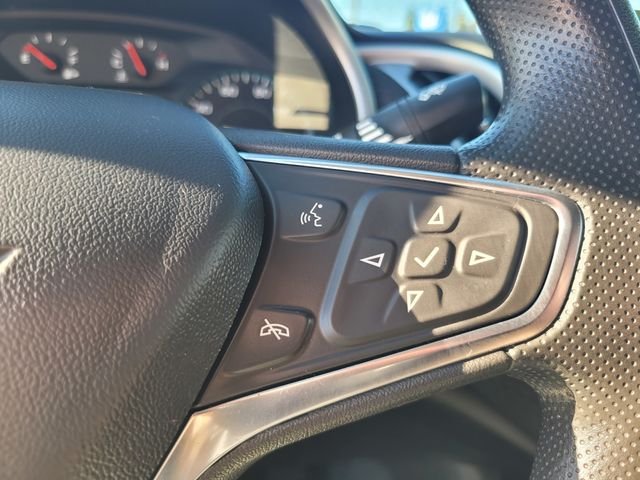 Used 2024 White Chevrolet LT image 27