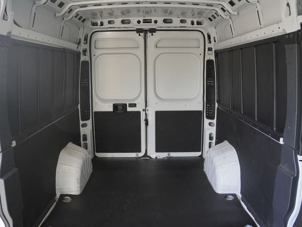 Used 2025 White Ram High Roof image 25