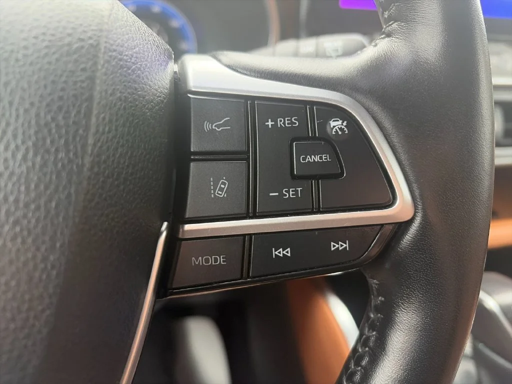 Used 2023 Black Toyota Platinum image 30