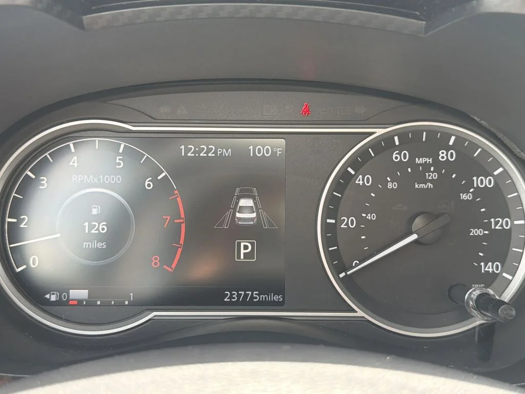 Used 2024 Gray Nissan 1.6 SR image 17