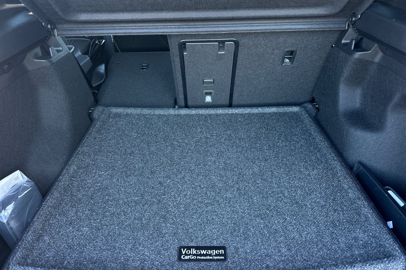 New 2026 Silver Mist Metallic Volkswagen Pro S image 15