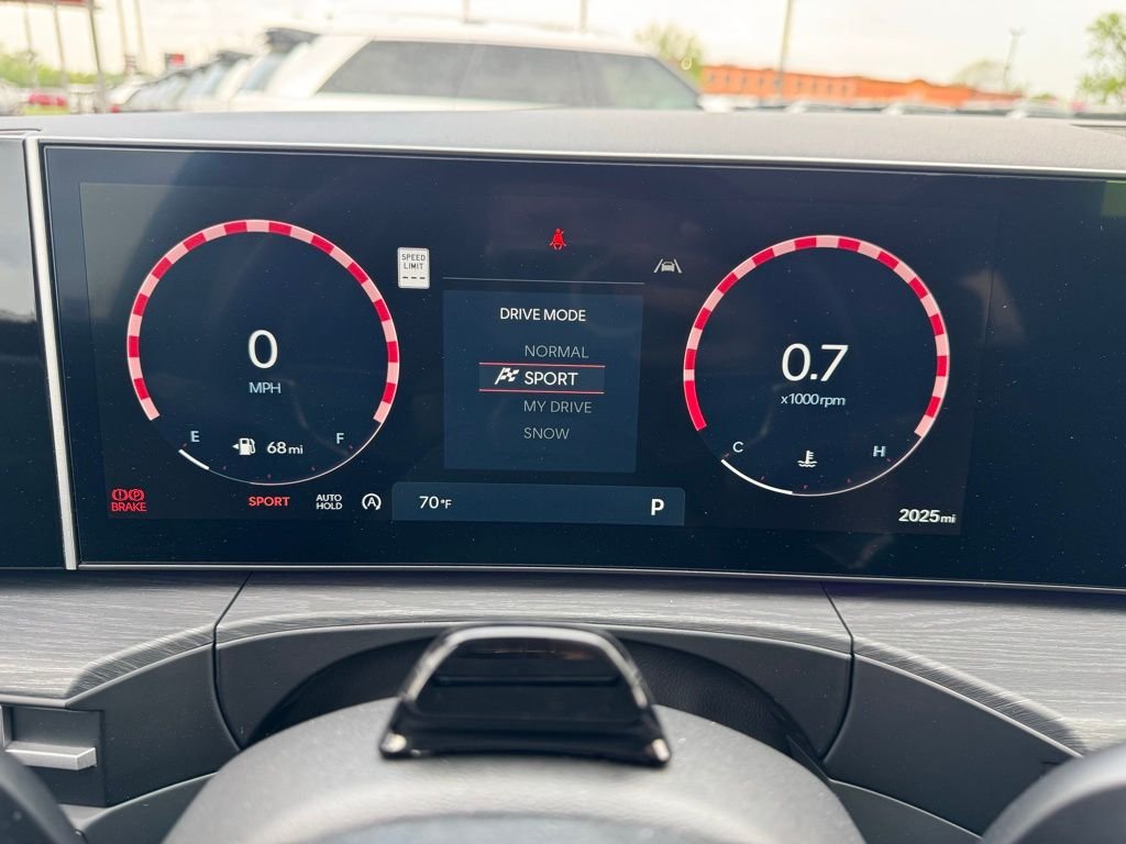 New 2025 Gray Hyundai Limited AWD image 18