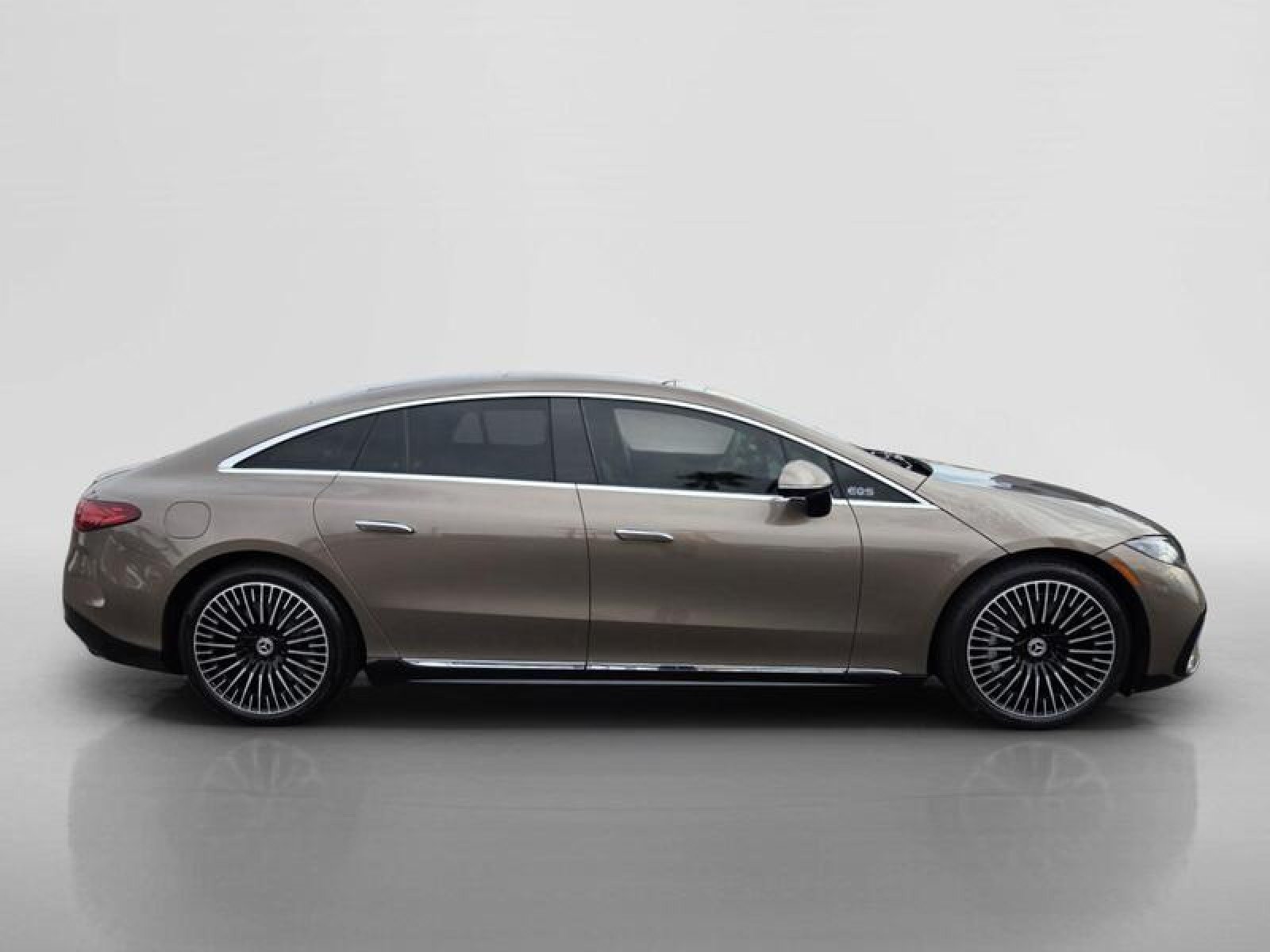 Certified Used 2024 Sonoran Brown Metallic Mercedes-Benz EQS 450 image 6