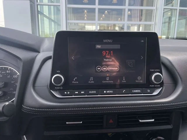 2025 Nissan Rogue SV - Photo 22