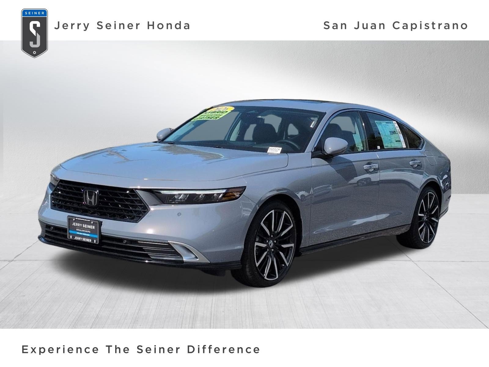 2026 Honda Accord Hybrid Touring's photo