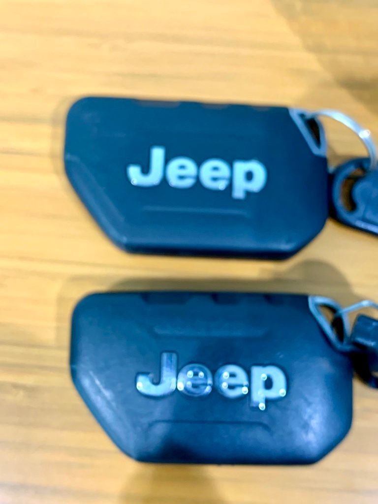 Used 2018 White Jeep Sport image 48