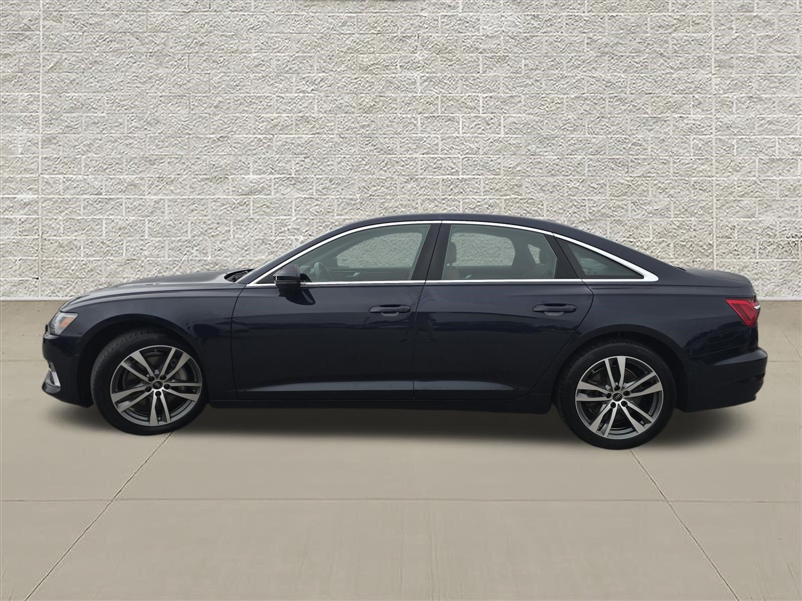 Used 2023 Blue Metallic Audi Premium image 4