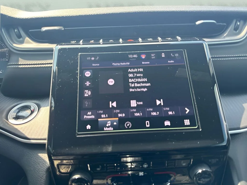 Used 2024 White Jeep Altitude X image 11