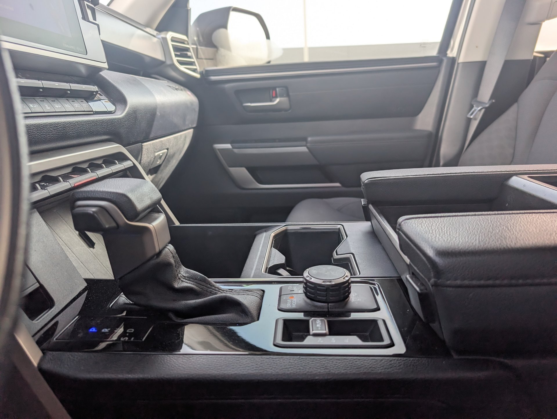Used 2023 Silver Toyota SR5 image 19