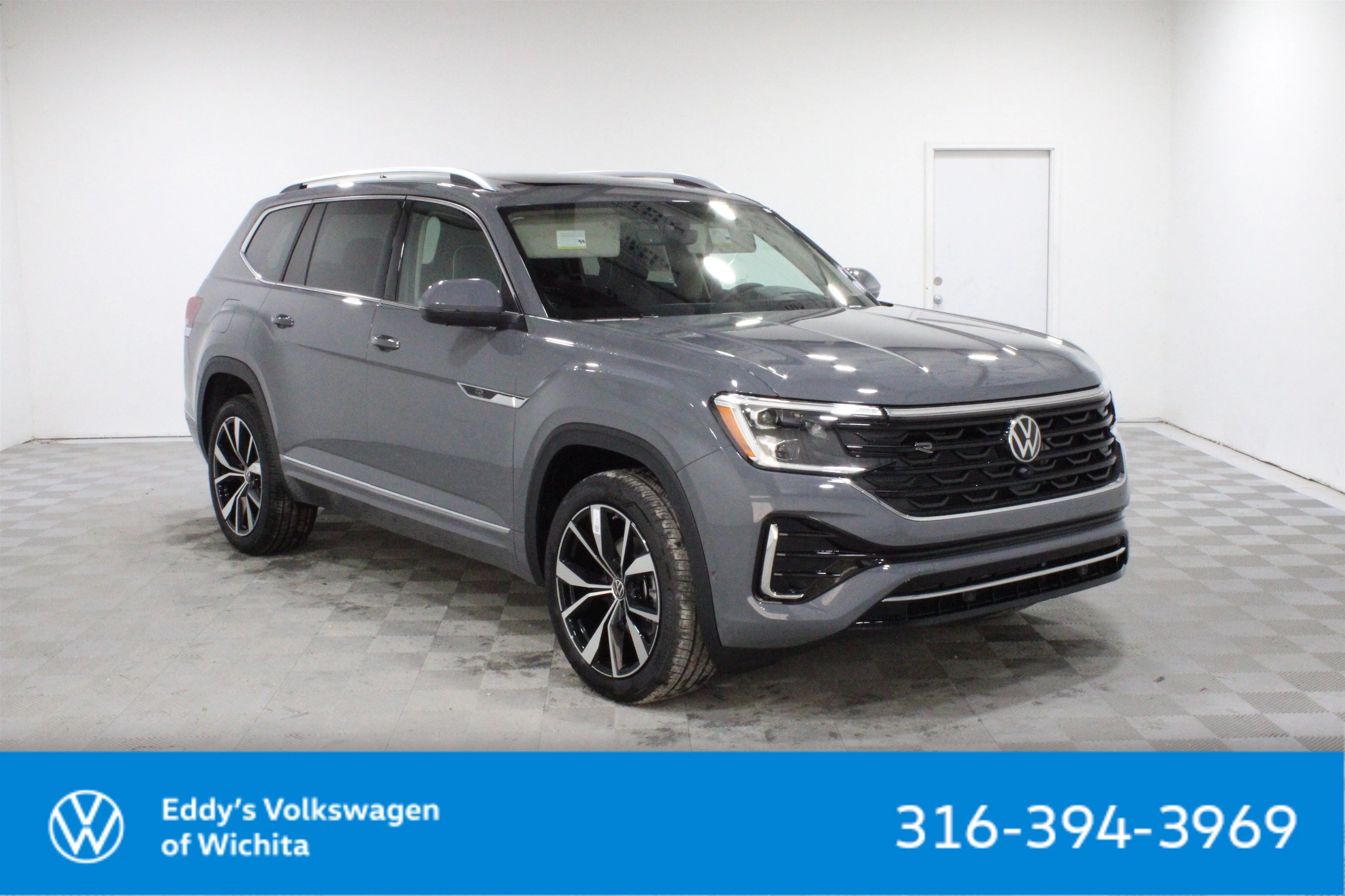 2026 Volkswagen Atlas 2.0T SEL Premium R-Line 4MOTION's photo