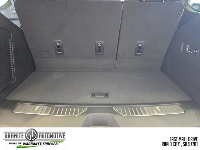 2026 GMC Yukon AT4 - Photo 23