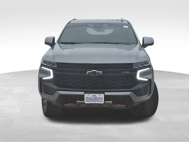 Used 2023 Gray Chevrolet Z71 image 14