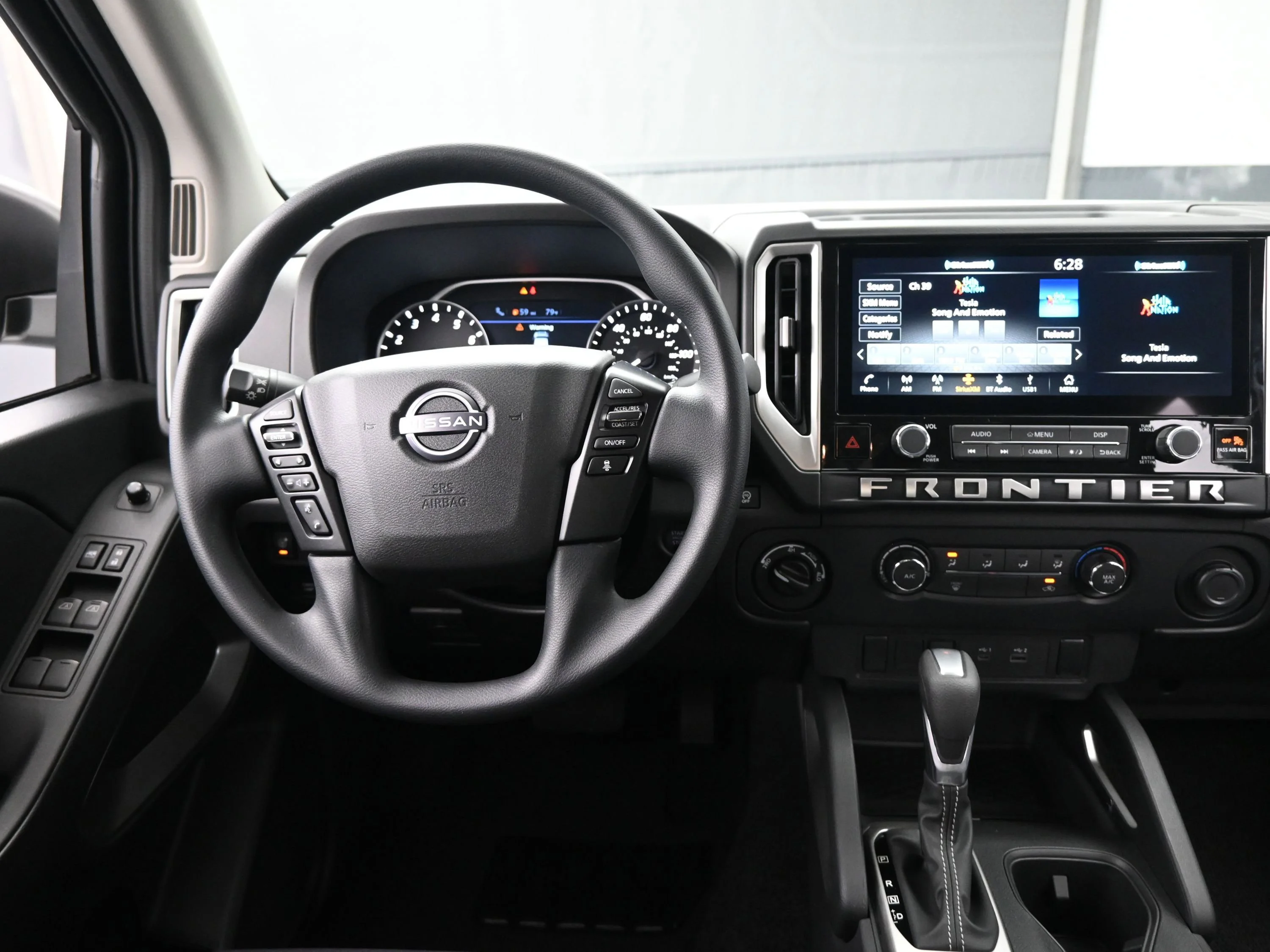 New 2026 Glacier White Nissan Crew Cab SV image 12