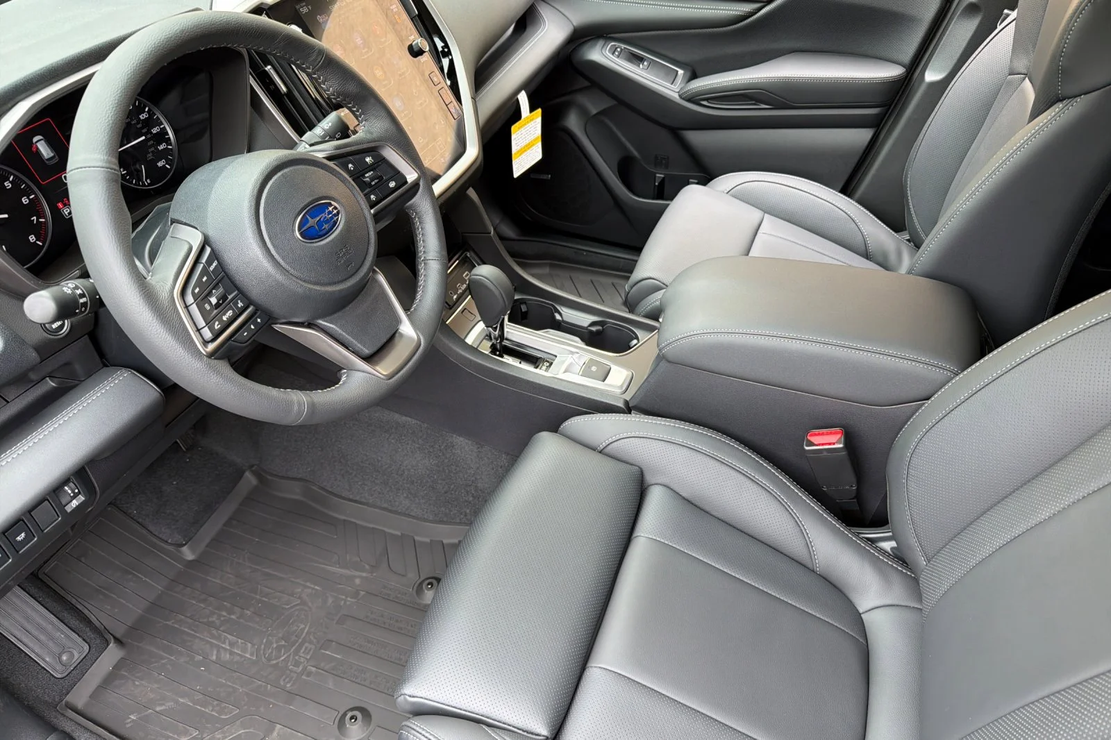 2026 Subaru Ascent Limited - Photo 10