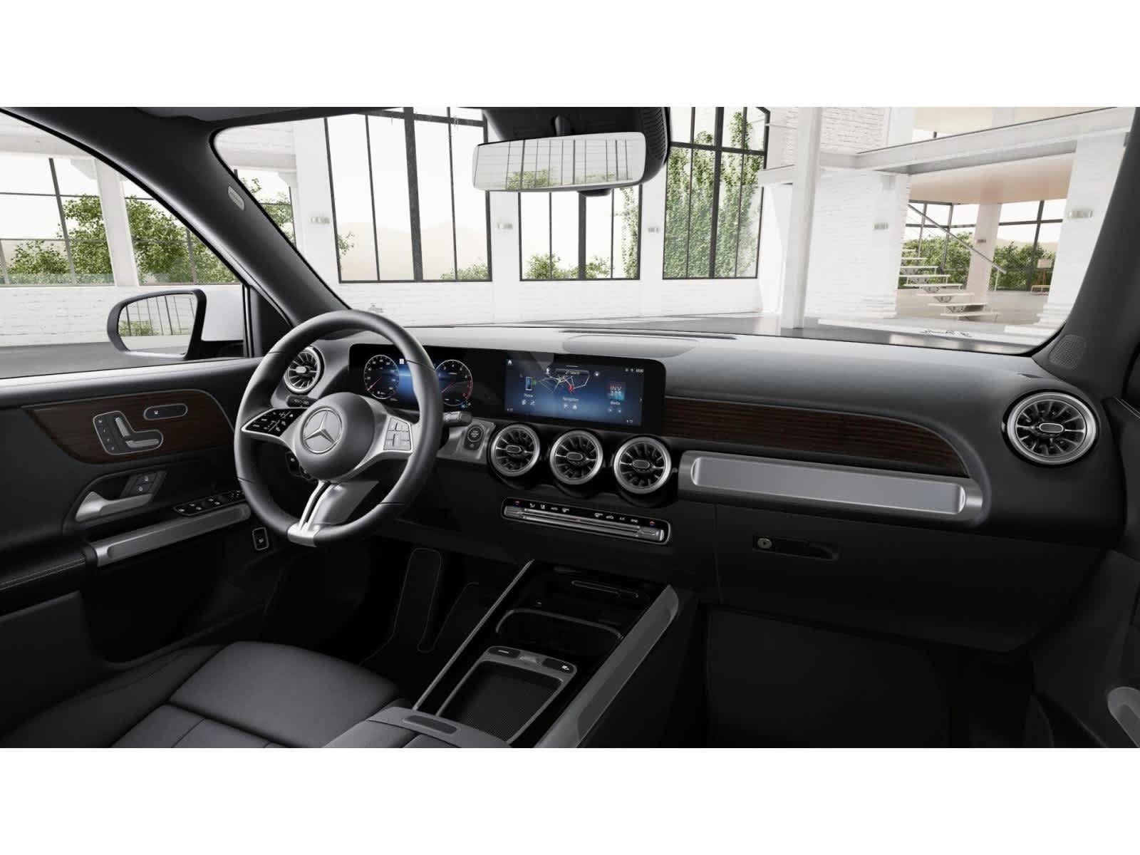 New 2026 Polar White Mercedes-Benz GLB 250 image 5