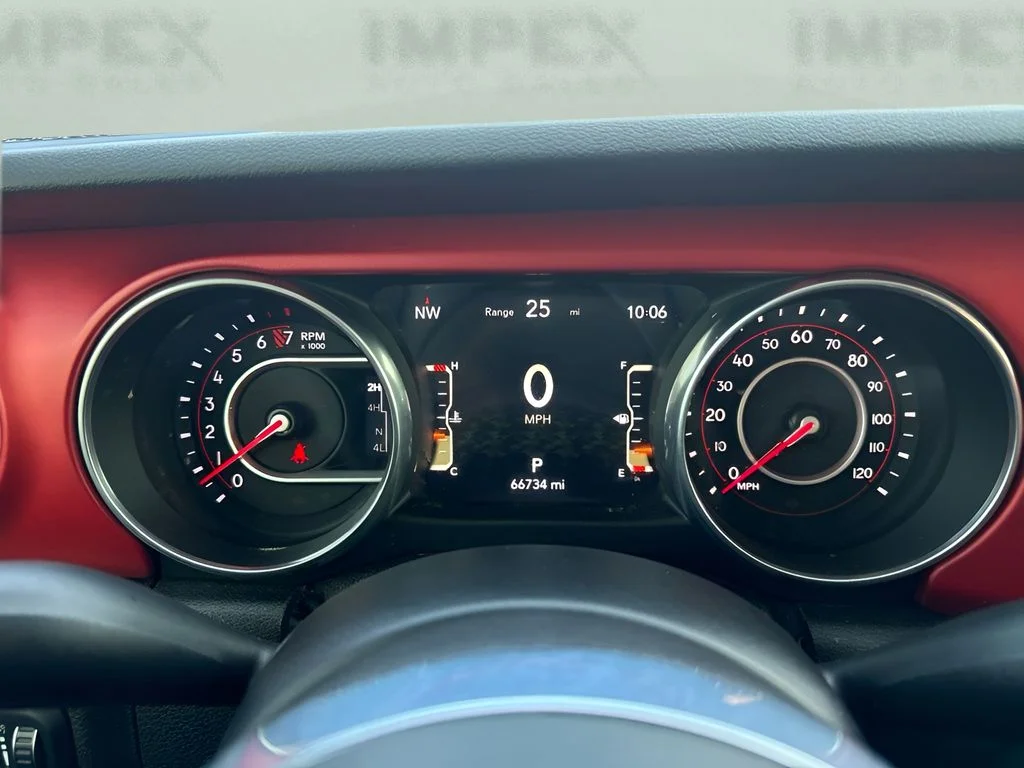 Used 2018 White Jeep Unlimited Rubicon image 20