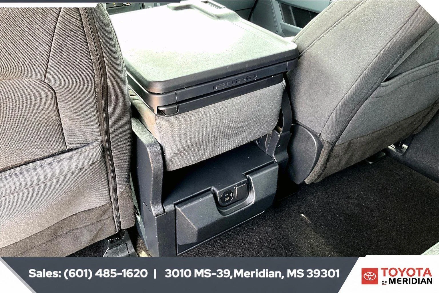 Used 2022 Race Red Ford XLT image 24