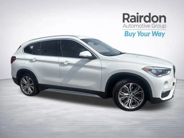 2018 BMW X1's photo