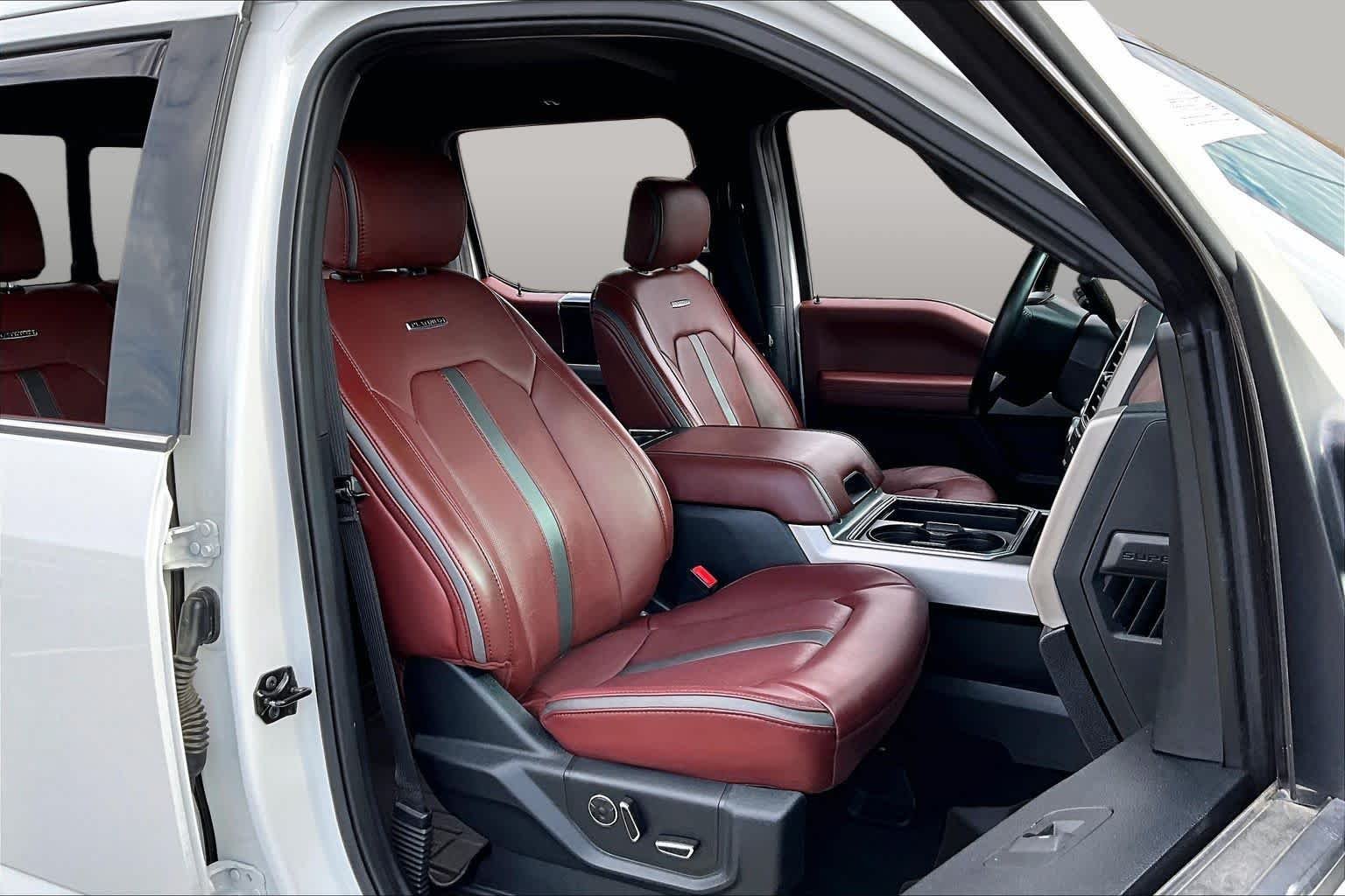 Used 2020 Star White Metallic Tri-Coat Ford Platinum image 9
