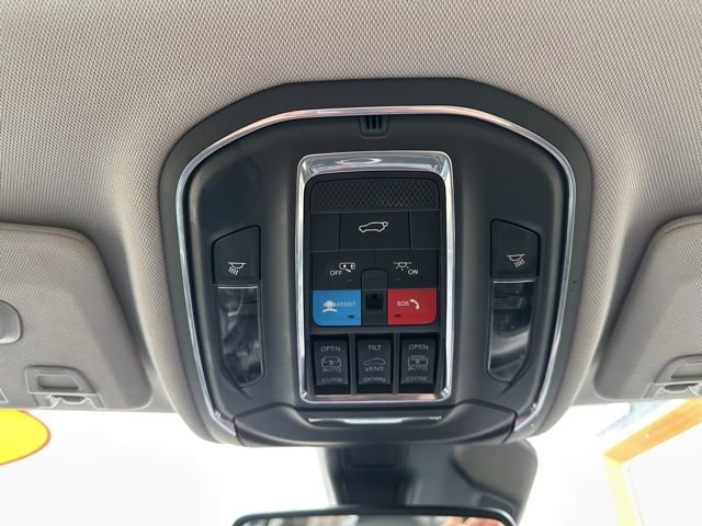 Used 2024 Red Jeep Limited image 39