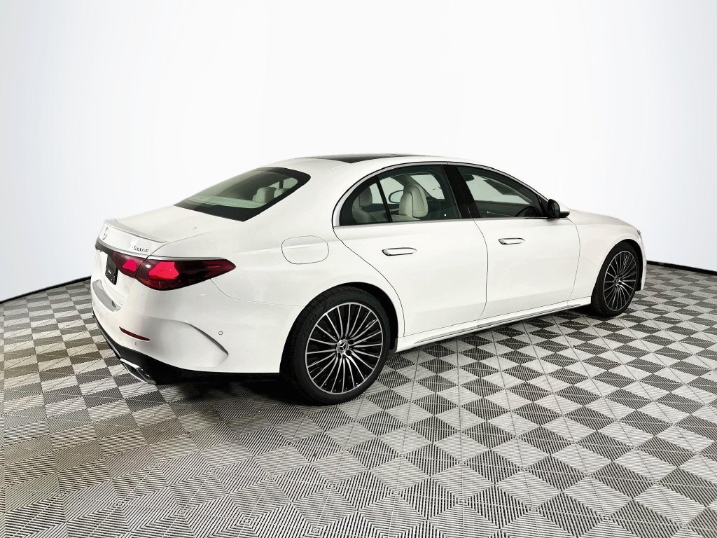 New 2027 Polar White Mercedes-Benz E 450 image 41