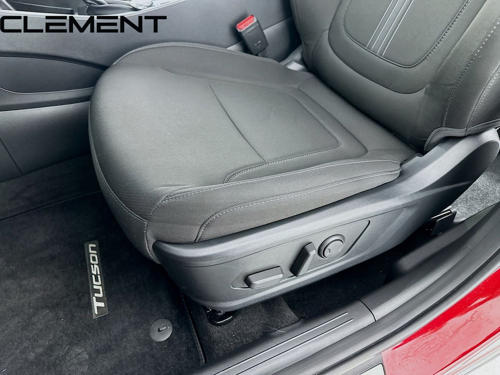 2025 Hyundai Tucson SEL - Photo 28