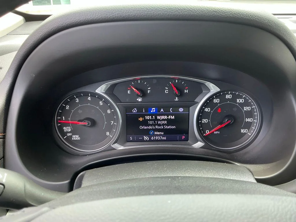 Used 2021 White GMC SLT image 39