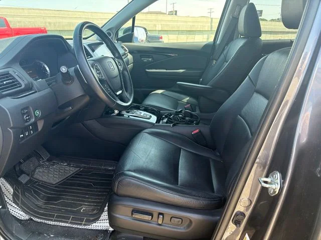 Used 2018 Gray Honda Touring image 6