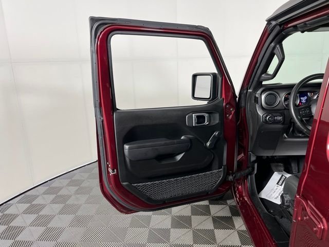 Used 2022 Red Jeep Unlimited Sport image 15