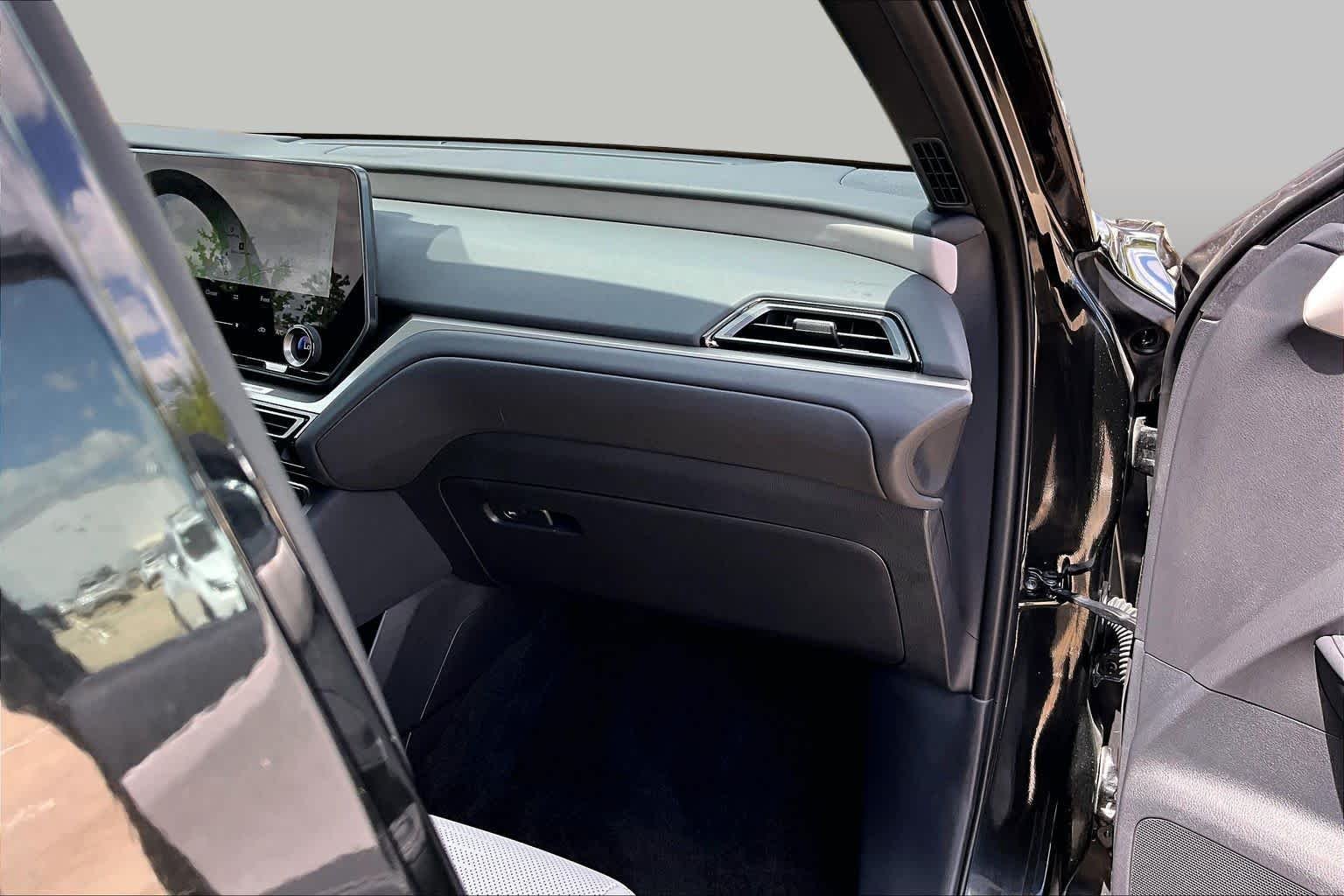 Certified Used 2026 CAVIAR Lexus Premium image 19
